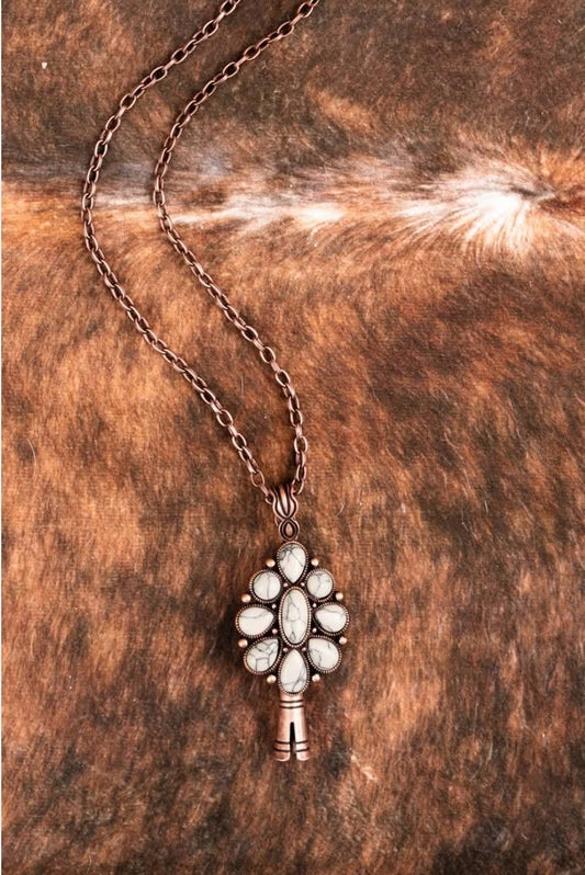 Naja Pendant Chain Necklace