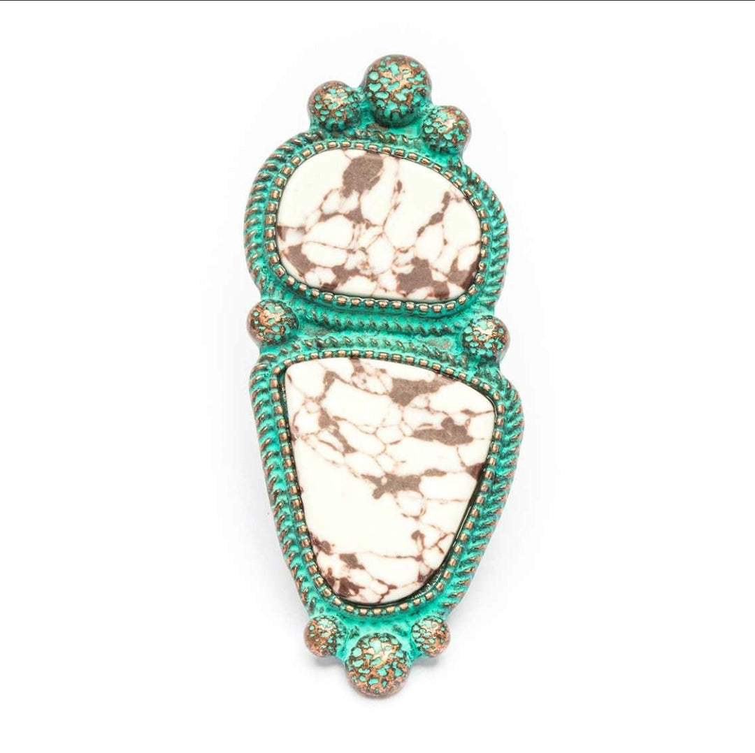 Western Oversized Geometric Rings