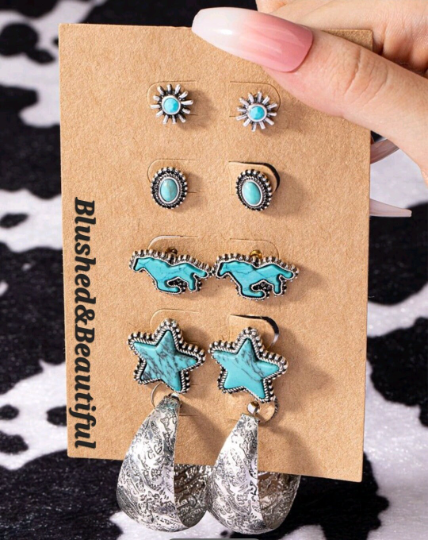 Turquoise Stud Set