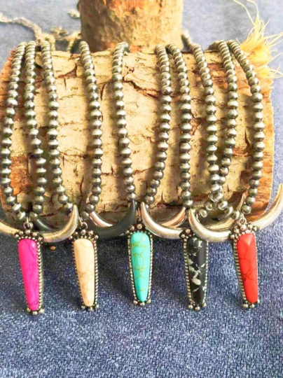 STEER Pendant Necklace